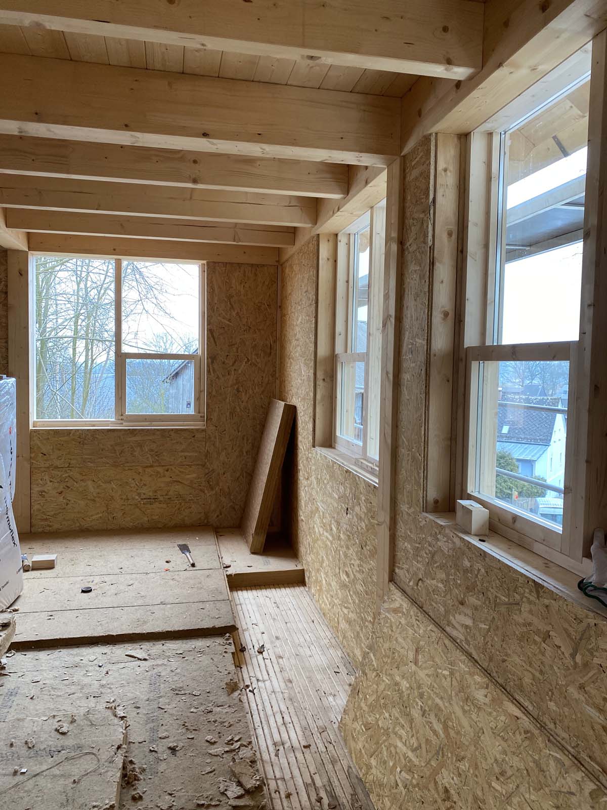 Holzskeletthaus - Fenster im OG Süd Holzskeletthaus - Fenster im OG Süd