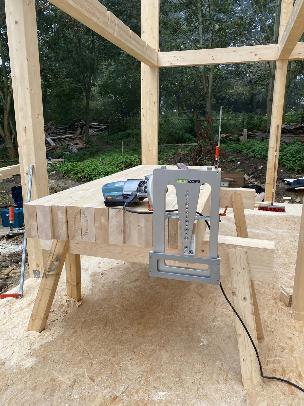 Holzskeletthaus - Zapfen fräsen mit Lignatool Holzskeletthaus - Zapfen fräsen mit Lignatool