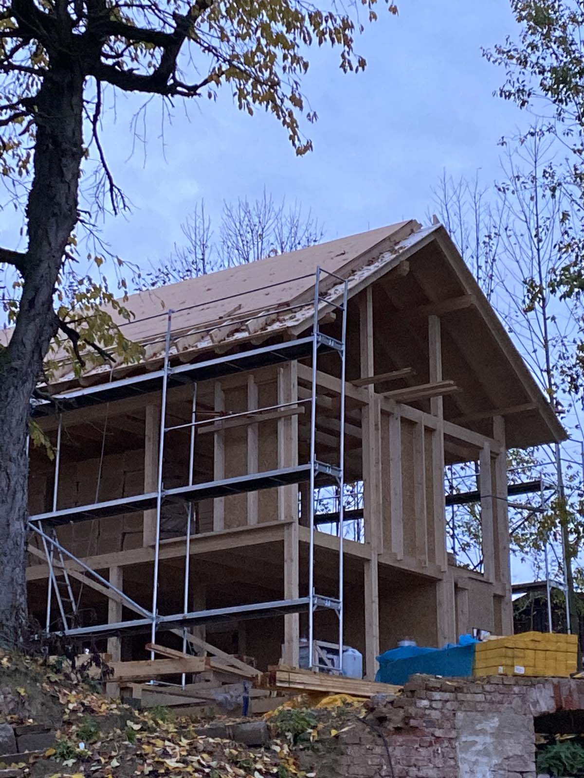 Holzskeletthaus - fertig gedämmt Holzskeletthaus - fertig gedämmt