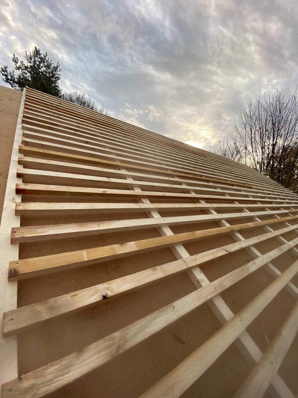 Holzskeletthaus - einlatten Holzskeletthaus - einlatten