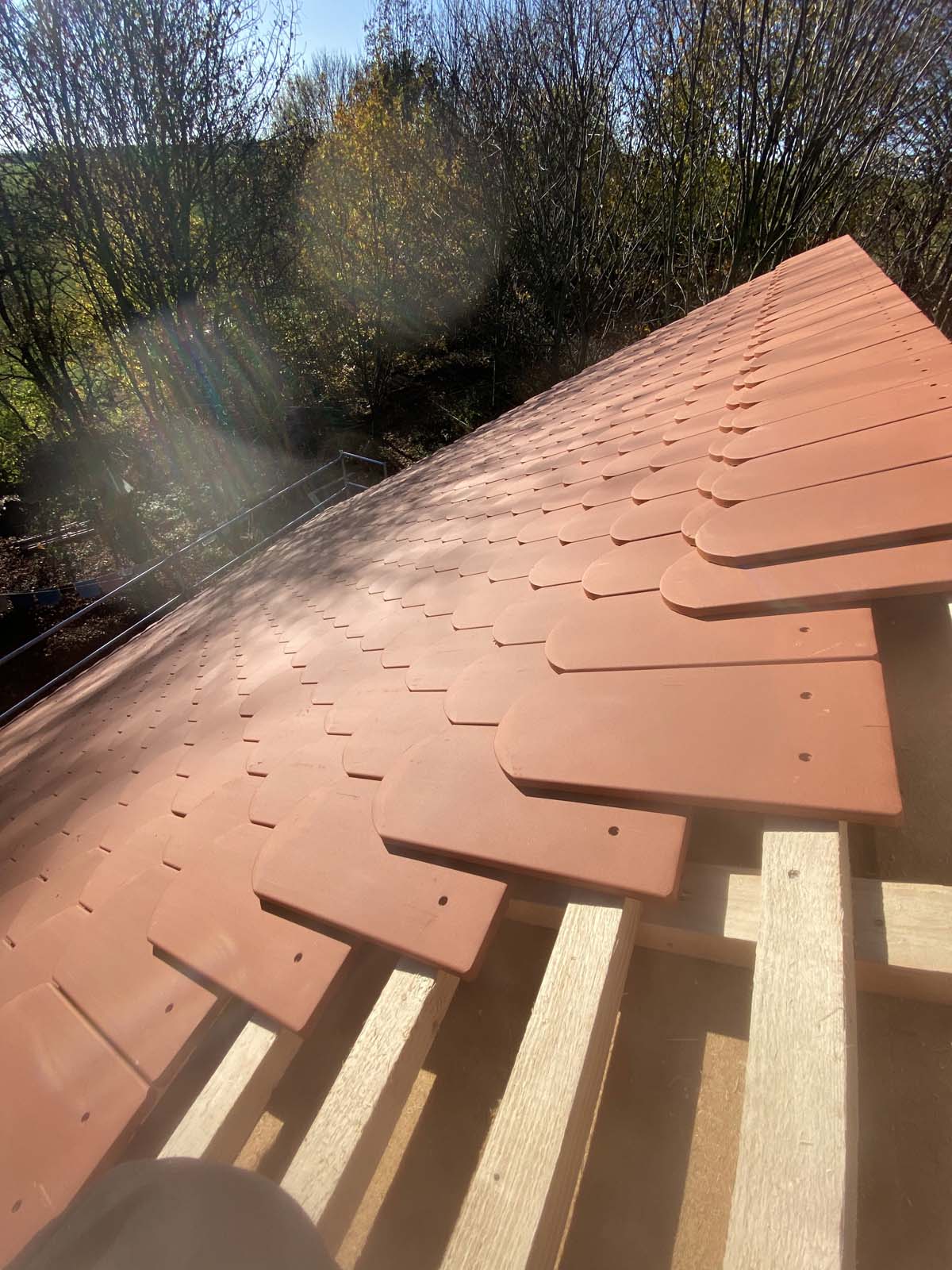 Holzskeletthaus - Biberschwanzdeckung Holzskeletthaus - Biberschwanzdeckung