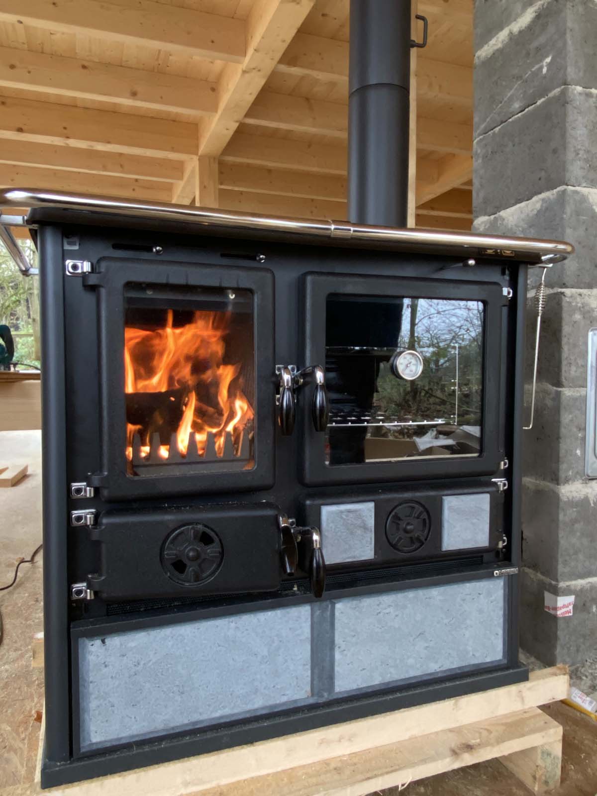 Holzofen Holzofen