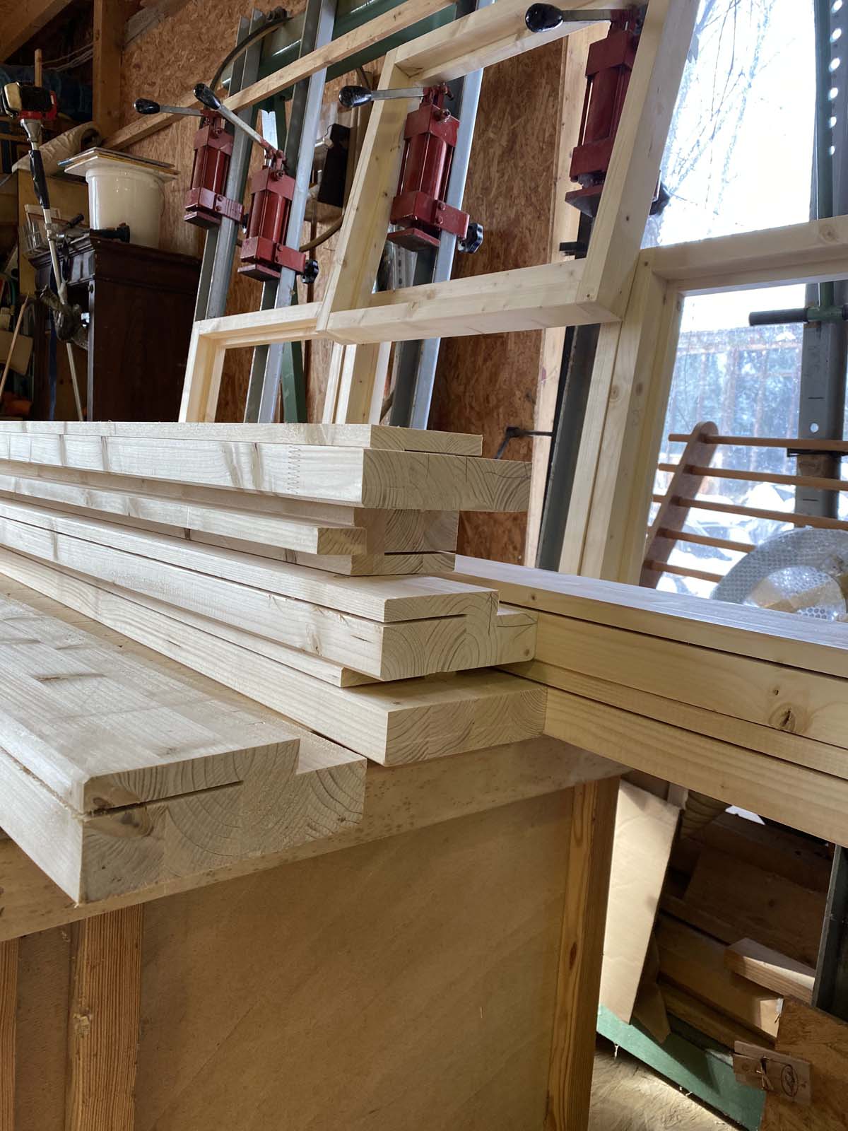 Einzelteile der Fenster Einzelteile der Fenster