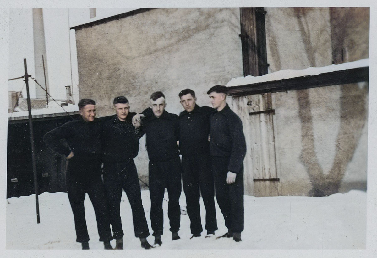 beim Arbeitdienst beim Arbeitdienst